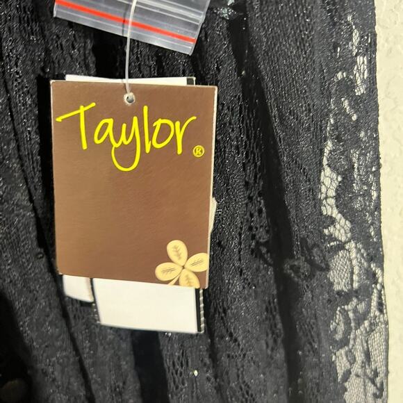 Taylor Lace Halter Cocktail & Party Dress Women's Size 6 Black Sleeveless NEW - Picture 4 of 7